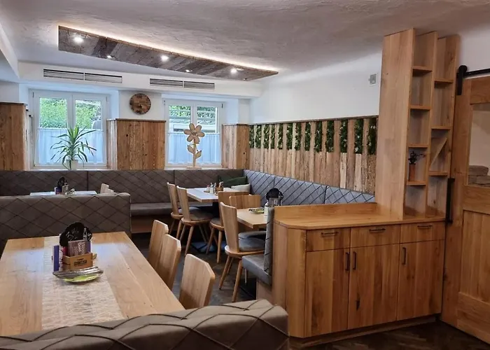 Apartment Gaisbergblick *